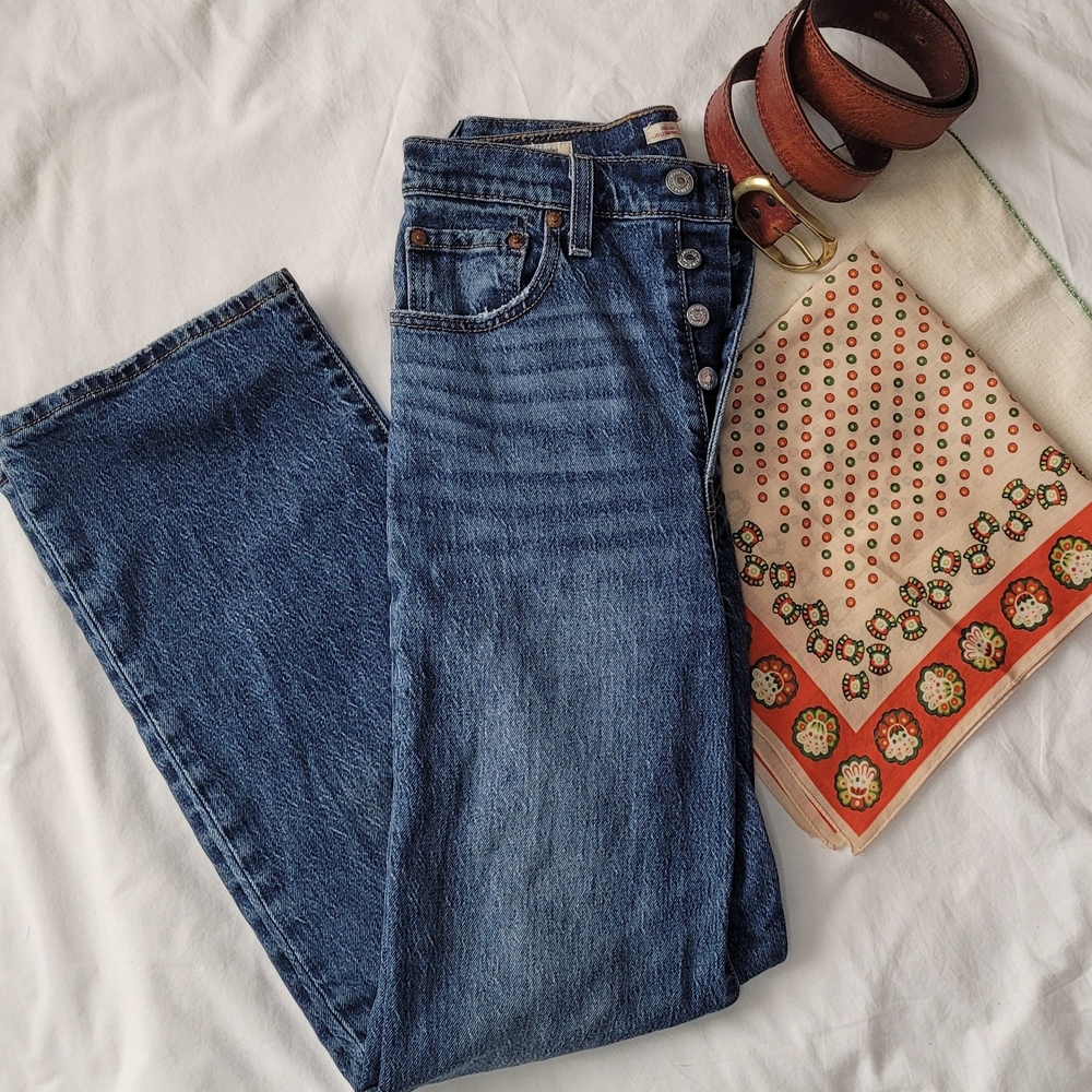 Levi's | Ribcage Straight Ankle Jeans